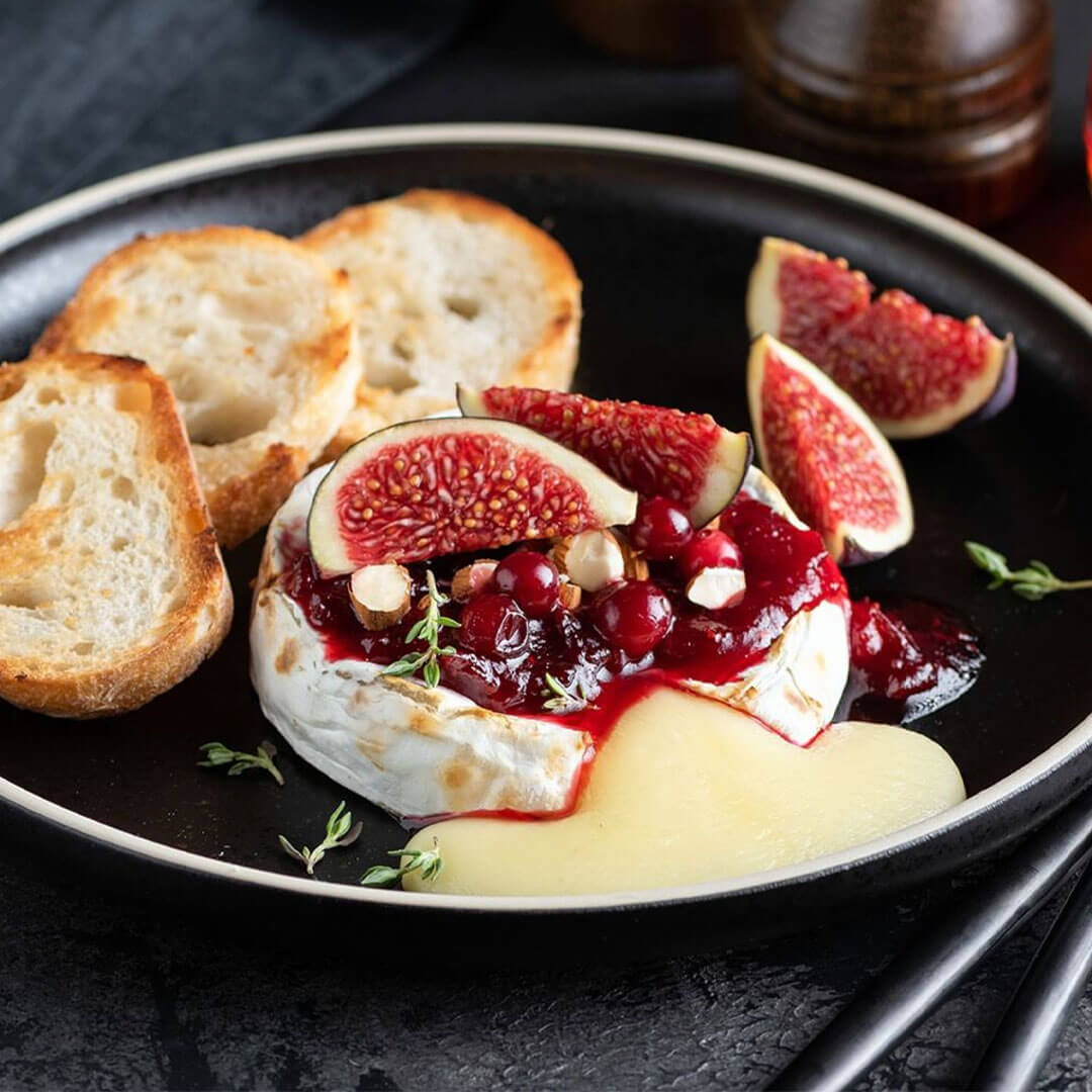 Red Pepper Jelly Baked Brie