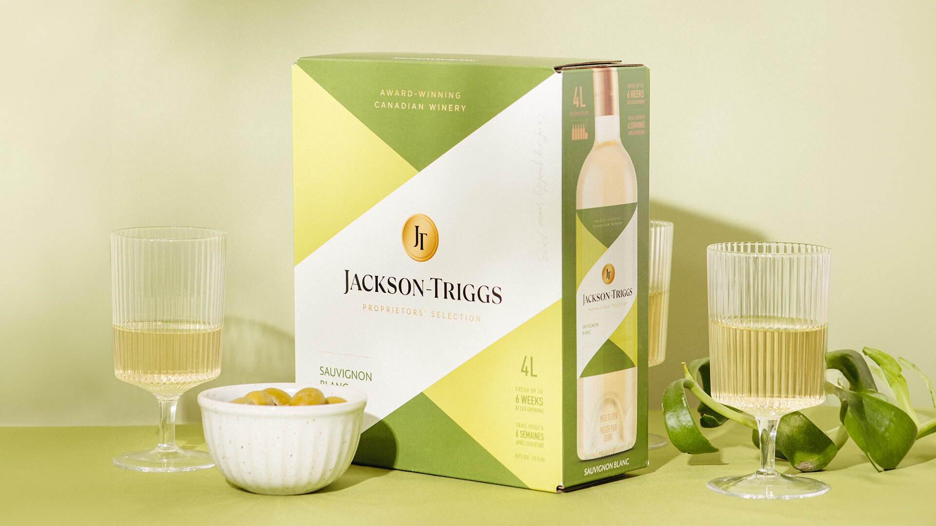 A 4L large format of Jackson-Triggs Proprietors Selection Sauvignon Blanc.